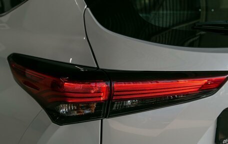 Toyota Highlander, 2022 год, 4 305 000 рублей, 10 фотография