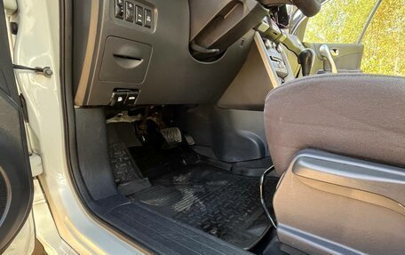 Renault Koleos I рестайлинг 2, 2011 год, 750 000 рублей, 31 фотография
