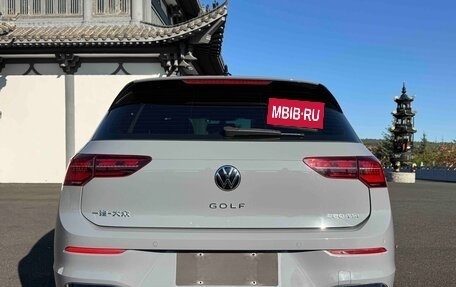 Volkswagen Golf VIII, 2022 год, 2 040 000 рублей, 5 фотография