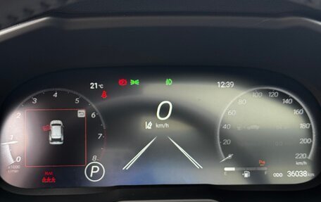 Toyota RAV4, 2024 год, 3 000 000 рублей, 8 фотография
