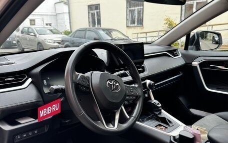 Toyota RAV4, 2024 год, 3 000 000 рублей, 7 фотография
