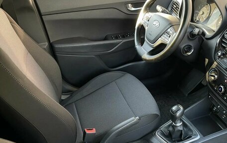 Hyundai Solaris II рестайлинг, 2020 год, 1 390 000 рублей, 10 фотография