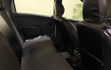 Renault Logan I, 2013 год, 380 000 рублей, 10 фотография