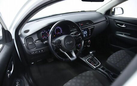 KIA Rio IV, 2018 год, 1 350 000 рублей, 10 фотография