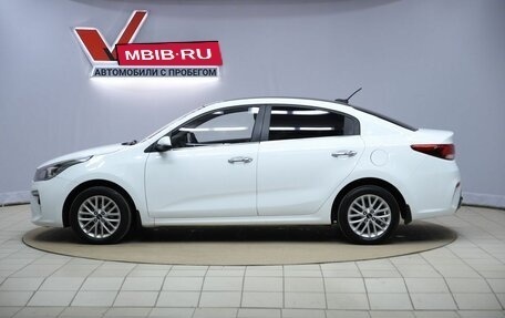 KIA Rio IV, 2018 год, 1 350 000 рублей, 8 фотография