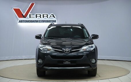 Toyota RAV4, 2015 год, 2 250 000 рублей, 2 фотография