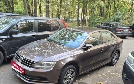 Volkswagen Jetta VI, 2016 год, 1 550 000 рублей, 3 фотография