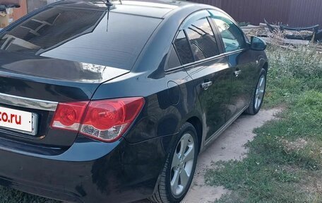 Chevrolet Cruze II, 2009 год, 630 000 рублей, 3 фотография