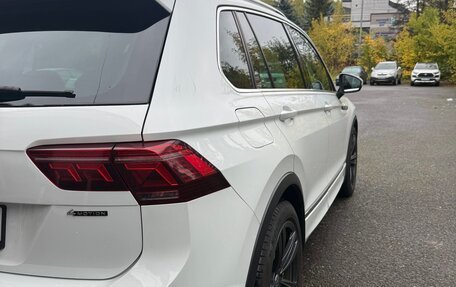 Volkswagen Tiguan II, 2021 год, 4 000 000 рублей, 4 фотография