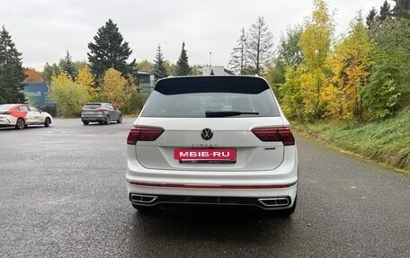 Volkswagen Tiguan II, 2021 год, 4 000 000 рублей, 7 фотография