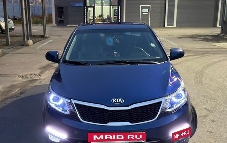 KIA Rio III рестайлинг, 2015 год, 890 000 рублей, 2 фотография