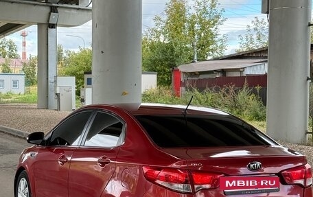 KIA Rio III рестайлинг, 2016 год, 700 000 рублей, 5 фотография