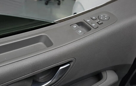 Hyundai Staria, 2022 год, 6 550 000 рублей, 30 фотография