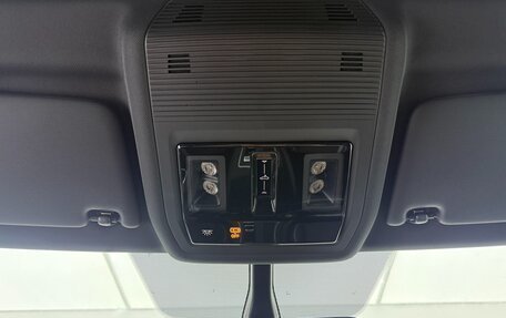 Volkswagen Golf VIII, 2024 год, 2 190 000 рублей, 19 фотография