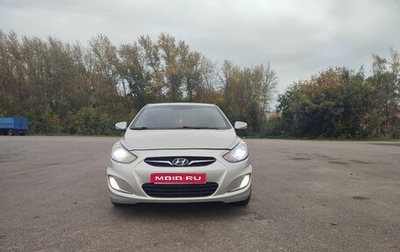 Hyundai Solaris II рестайлинг, 2013 год, 400 000 рублей, 1 фотография