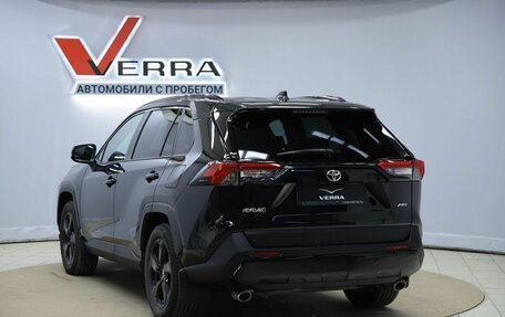 Toyota RAV4, 2021 год, 3 690 000 рублей, 7 фотография