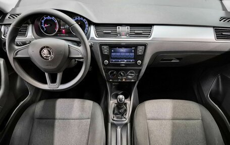 Skoda Rapid I, 2019 год, 1 349 000 рублей, 10 фотография