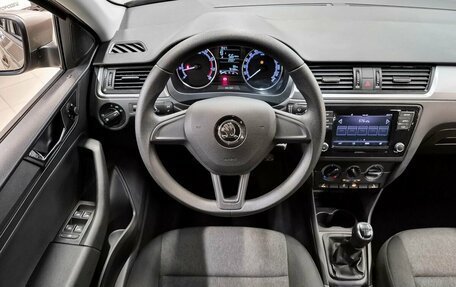 Skoda Rapid I, 2019 год, 1 349 000 рублей, 11 фотография
