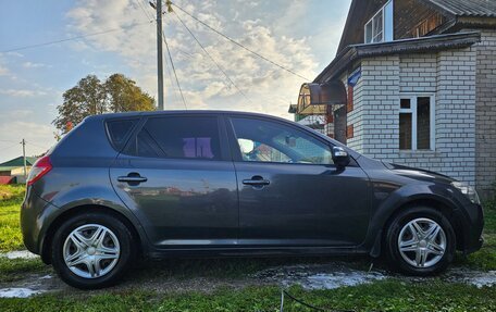 KIA cee'd I рестайлинг, 2011 год, 860 000 рублей, 6 фотография
