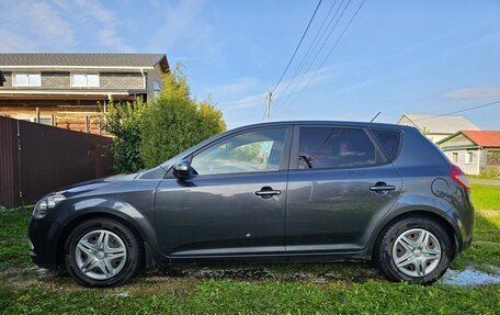 KIA cee'd I рестайлинг, 2011 год, 860 000 рублей, 10 фотография