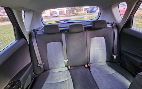 KIA cee'd I рестайлинг, 2011 год, 860 000 рублей, 16 фотография