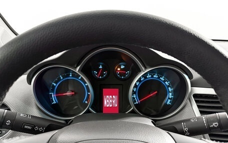 Chevrolet Cruze II, 2010 год, 430 000 рублей, 16 фотография