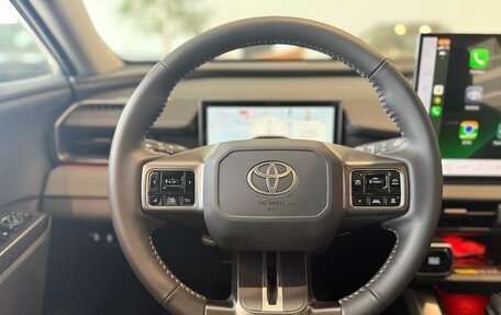 Toyota RAV4, 2026 год, 4 650 000 рублей, 13 фотография