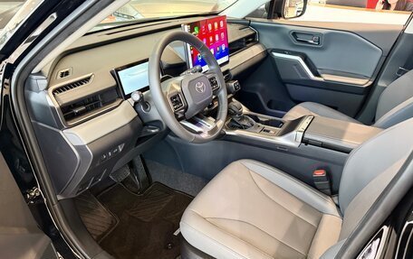 Toyota RAV4, 2026 год, 4 650 000 рублей, 12 фотография