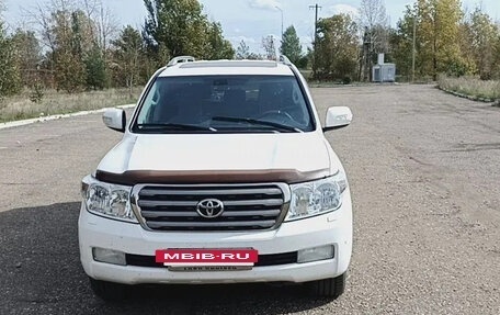 Toyota Land Cruiser 200, 2011 год, 3 300 000 рублей, 5 фотография