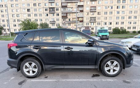 Toyota RAV4, 2014 год, 1 670 000 рублей, 4 фотография