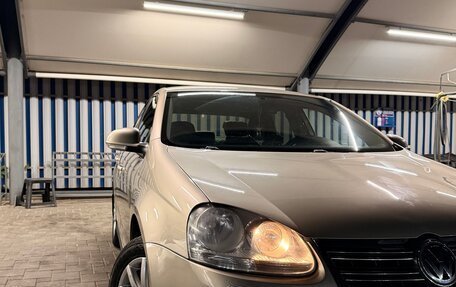 Volkswagen Jetta VI, 2006 год, 600 000 рублей, 1 фотография
