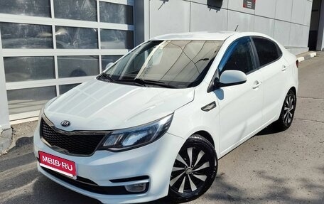 KIA Rio III рестайлинг, 2015 год, 930 000 рублей, 1 фотография