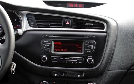 KIA cee'd III, 2015 год, 999 000 рублей, 8 фотография