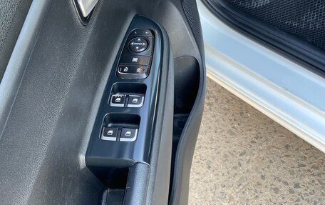 KIA Rio IV, 2020 год, 915 000 рублей, 6 фотография
