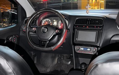 Volkswagen Polo VI (EU Market), 2018 год, 1 400 000 рублей, 4 фотография