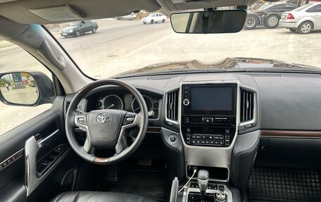 Toyota Land Cruiser 200, 2015 год, 4 600 000 рублей, 9 фотография