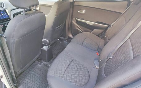 KIA Rio III рестайлинг, 2015 год, 930 000 рублей, 10 фотография