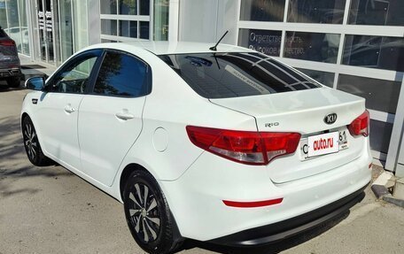 KIA Rio III рестайлинг, 2015 год, 930 000 рублей, 6 фотография