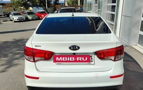 KIA Rio III рестайлинг, 2015 год, 930 000 рублей, 5 фотография