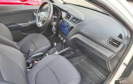 KIA Rio III рестайлинг, 2015 год, 930 000 рублей, 12 фотография