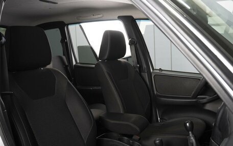 Chevrolet Niva I рестайлинг, 2017 год, 650 000 рублей, 8 фотография