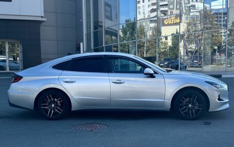 Hyundai Sonata VIII, 2020 год, 2 220 000 рублей, 4 фотография