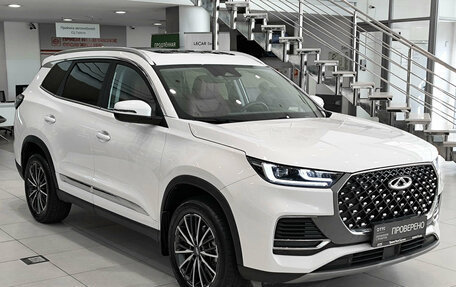 Chery Tiggo 8 Pro, 2023 год, 2 350 000 рублей, 3 фотография