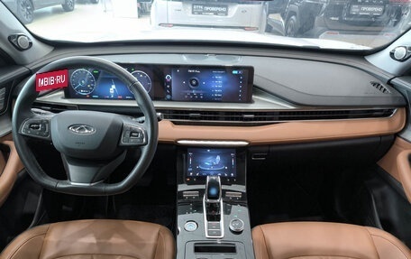 Chery Tiggo 8 Pro, 2023 год, 2 350 000 рублей, 17 фотография