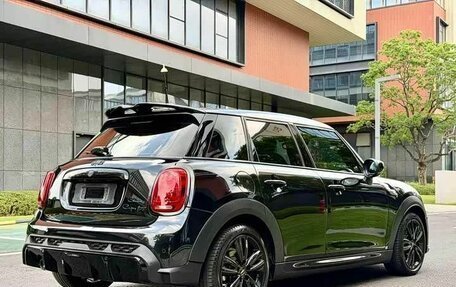 MINI Hatch, 2023 год, 2 055 010 рублей, 6 фотография