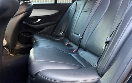 Mercedes-Benz E-Класс, 2019 год, 2 180 000 рублей, 5 фотография