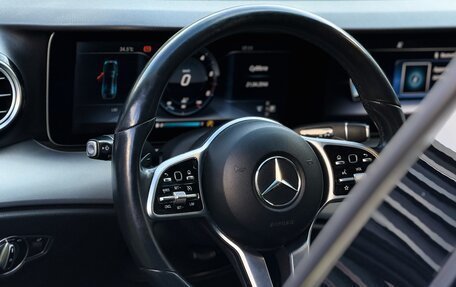 Mercedes-Benz E-Класс, 2019 год, 2 180 000 рублей, 15 фотография