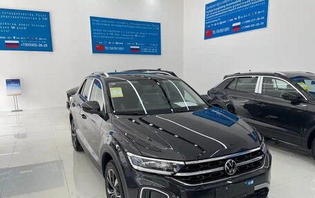 Volkswagen T-Roc I, 2026 год, 2 500 000 рублей, 2 фотография