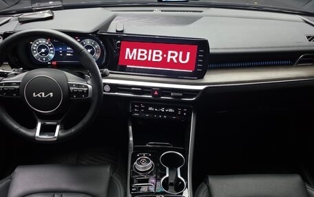 KIA K5, 2023 год, 1 840 000 рублей, 6 фотография