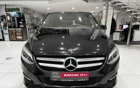 Mercedes-Benz B-Класс, 2018 год, 2 650 000 рублей, 6 фотография
